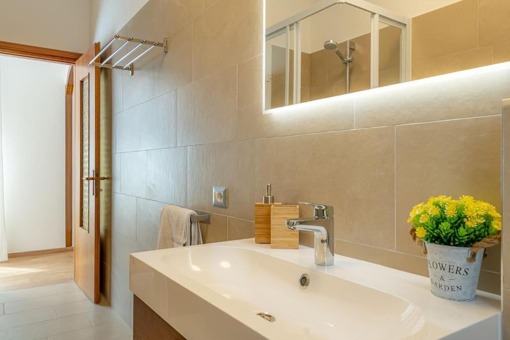 La Serena Large Apartment With Wifi, A/C, Private Parking Acquaseria ภายนอก รูปภาพ